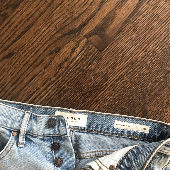 Pacsun ripped boyfriend jeans size 23 - Picture 2 of 4